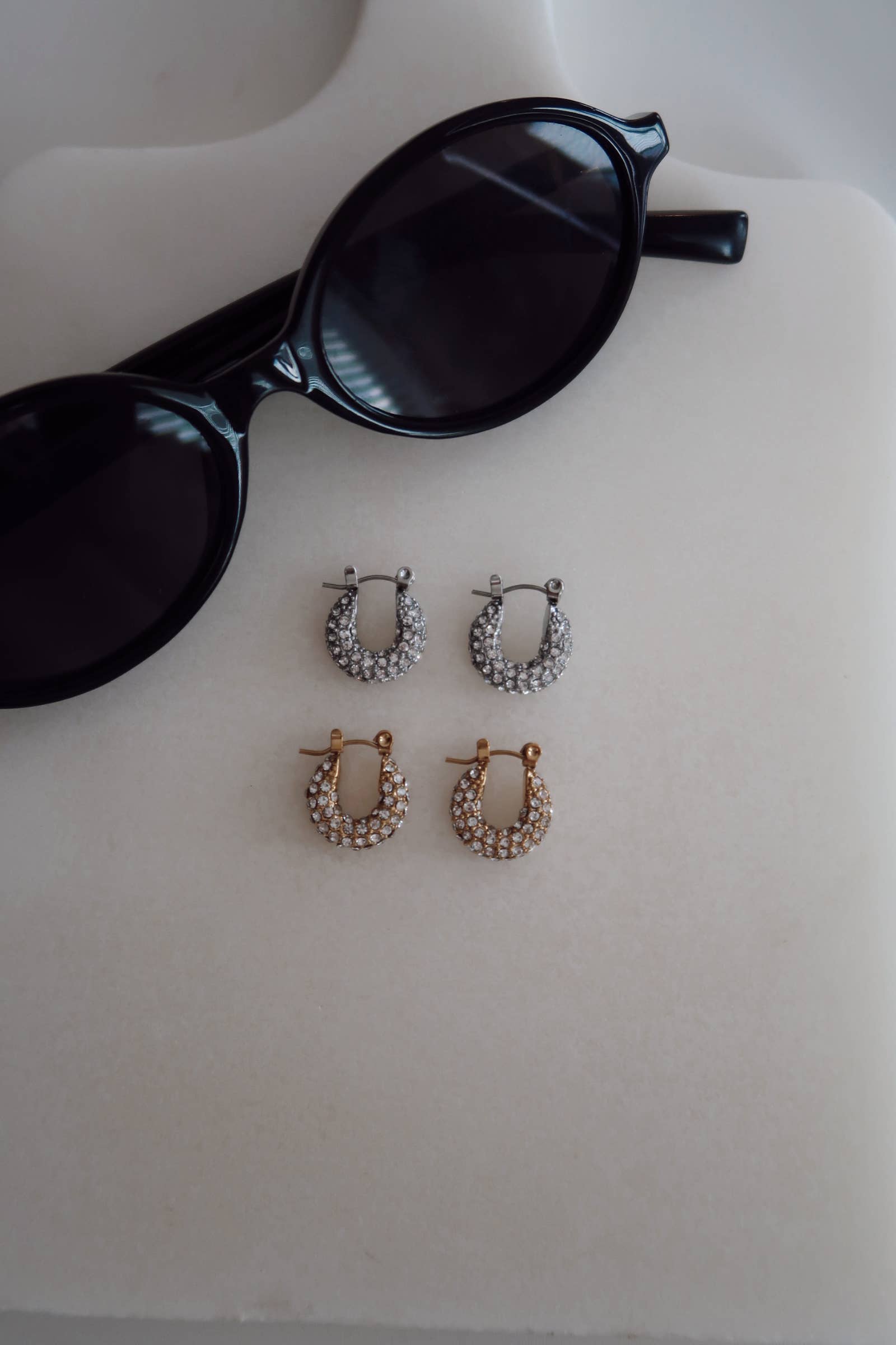 SMALL DIAMOND HOOPS